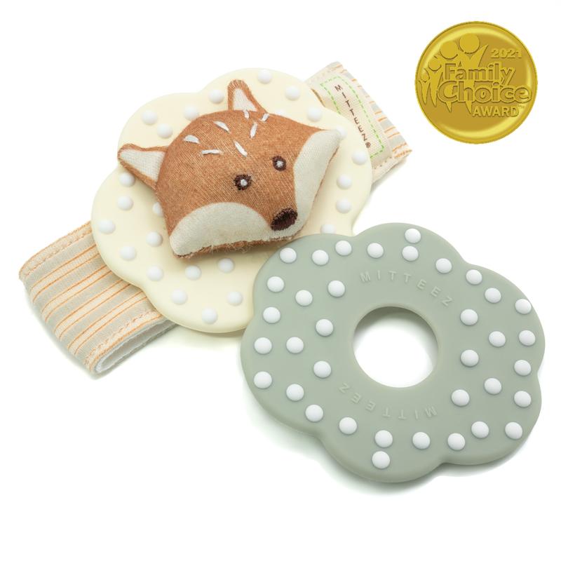 WRISTEEZ™ Organic Baby Teething Wristlet Rattle - Finley the Fox