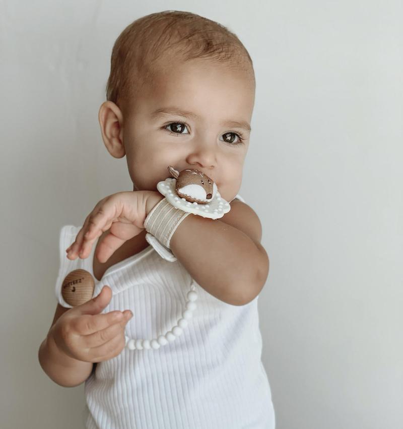WRISTEEZ™ Organic Baby Teething Wristlet Rattle - Finley the Fox